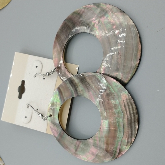 Mixed bag of vintage and boho earrings - Picture 2 of 10